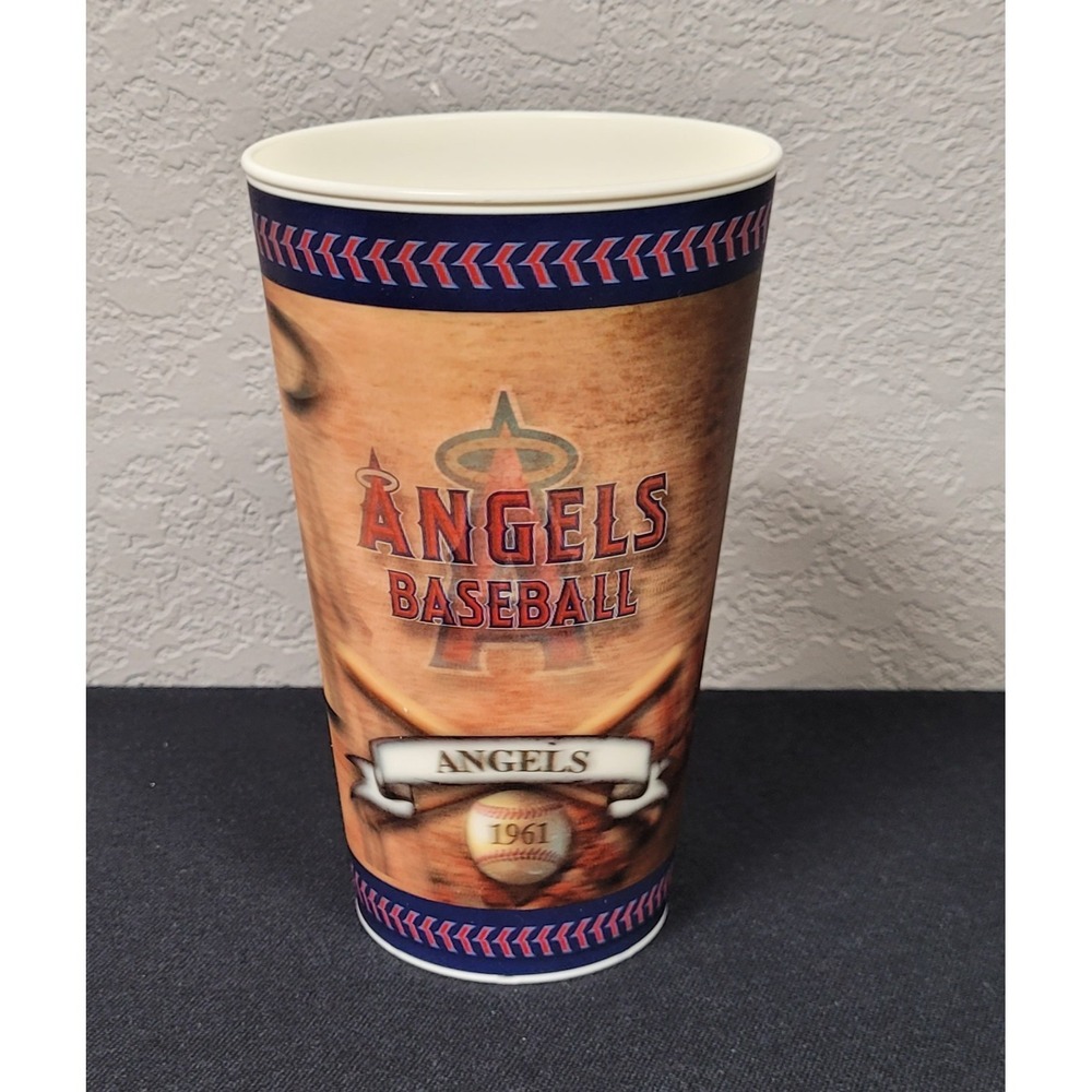 Capitol Cups MLB Lenticular Holographic Los Angeles Angels Plastic Souvenir Cup